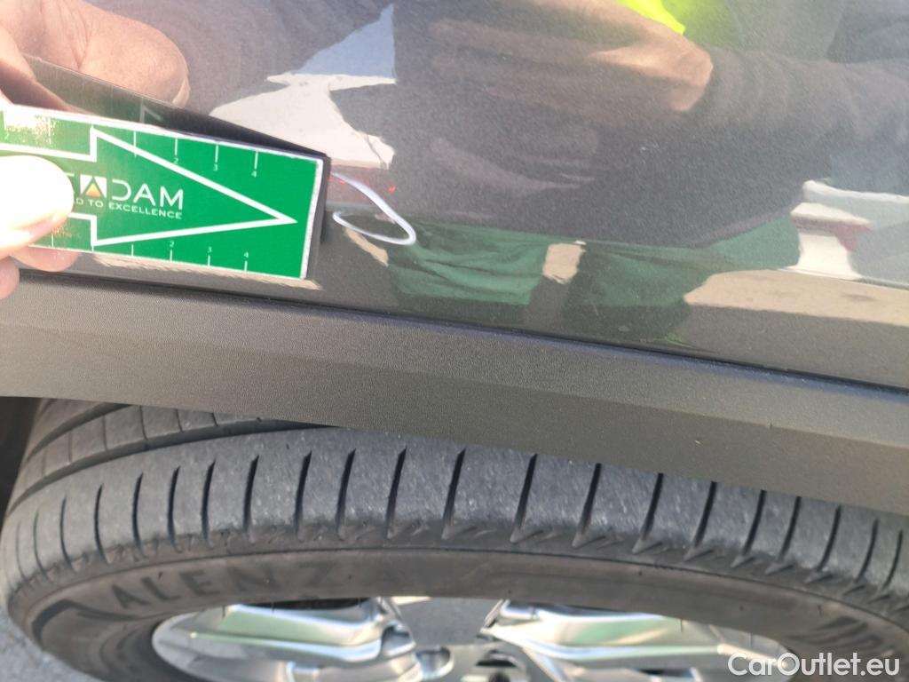  Toyota  RAV4 TOYOTA  / 2018 / 5P / todoterreno 2.5l 220H Advance #63