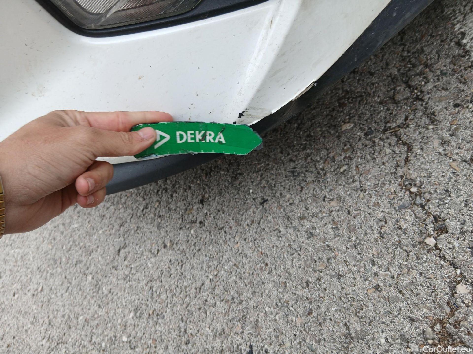  Hyundai  i20 HYUNDAI  / 2020 / 5P / berlina con portón 1.0 TGDI 74kW (100CV) 48V Essence #9