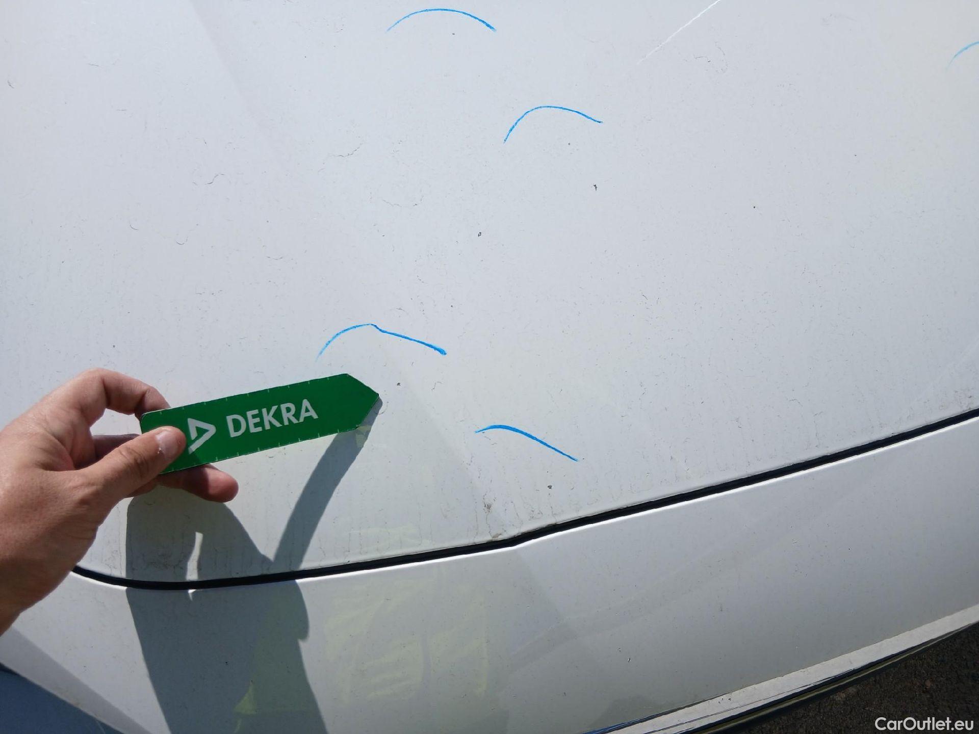  Seat  Leon SEAT Nuevo León / 2020 / 5P / familiar SP 1.0 TSI 81kW S&S Style XL(SP) #4