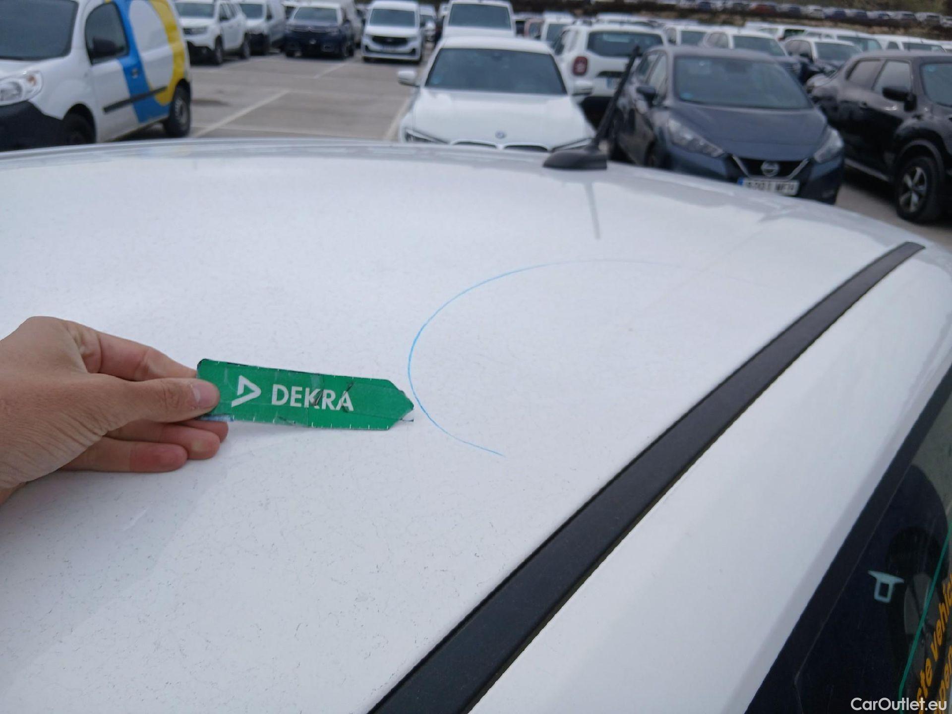  Hyundai  i20 HYUNDAI  / 2020 / 5P / berlina con portón 1.0 TGDI 74kW (100CV) 48V Essence #22