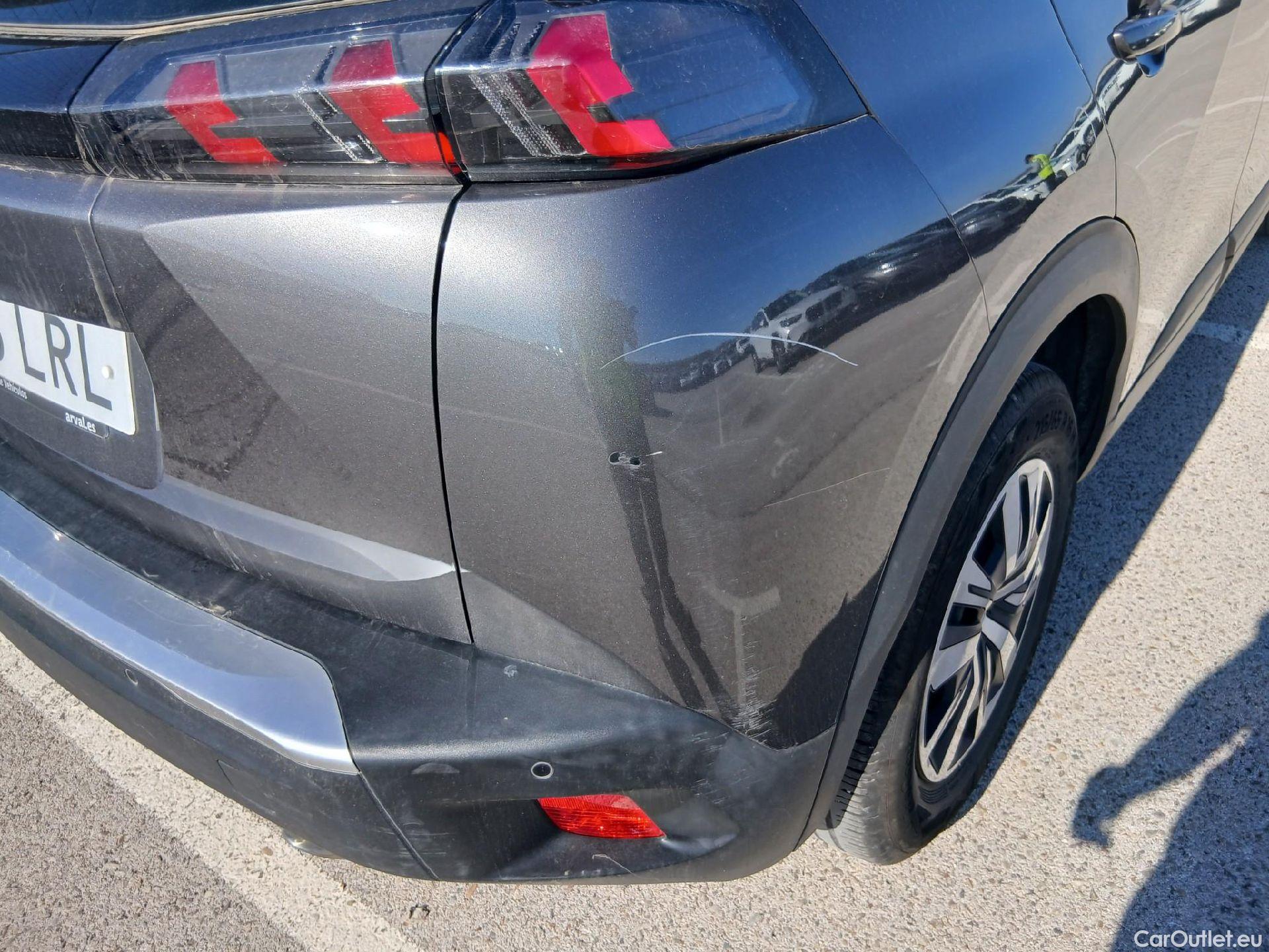  Peugeot  2008 PEUGEOT  / 2019 / 5P / todoterreno Active BlueHDI 81kW (110CV) #14