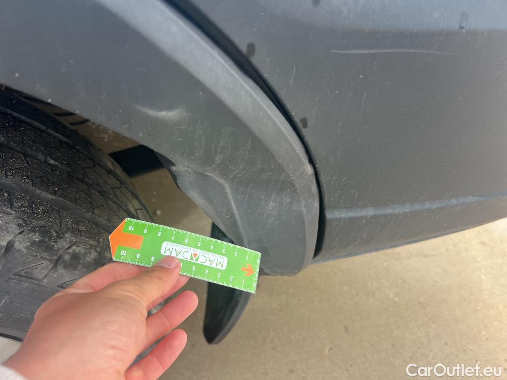  Ford  Transit FORD  / 2013 / 4P / furgón 350 96kW L2H2 Van Trend FWD #22