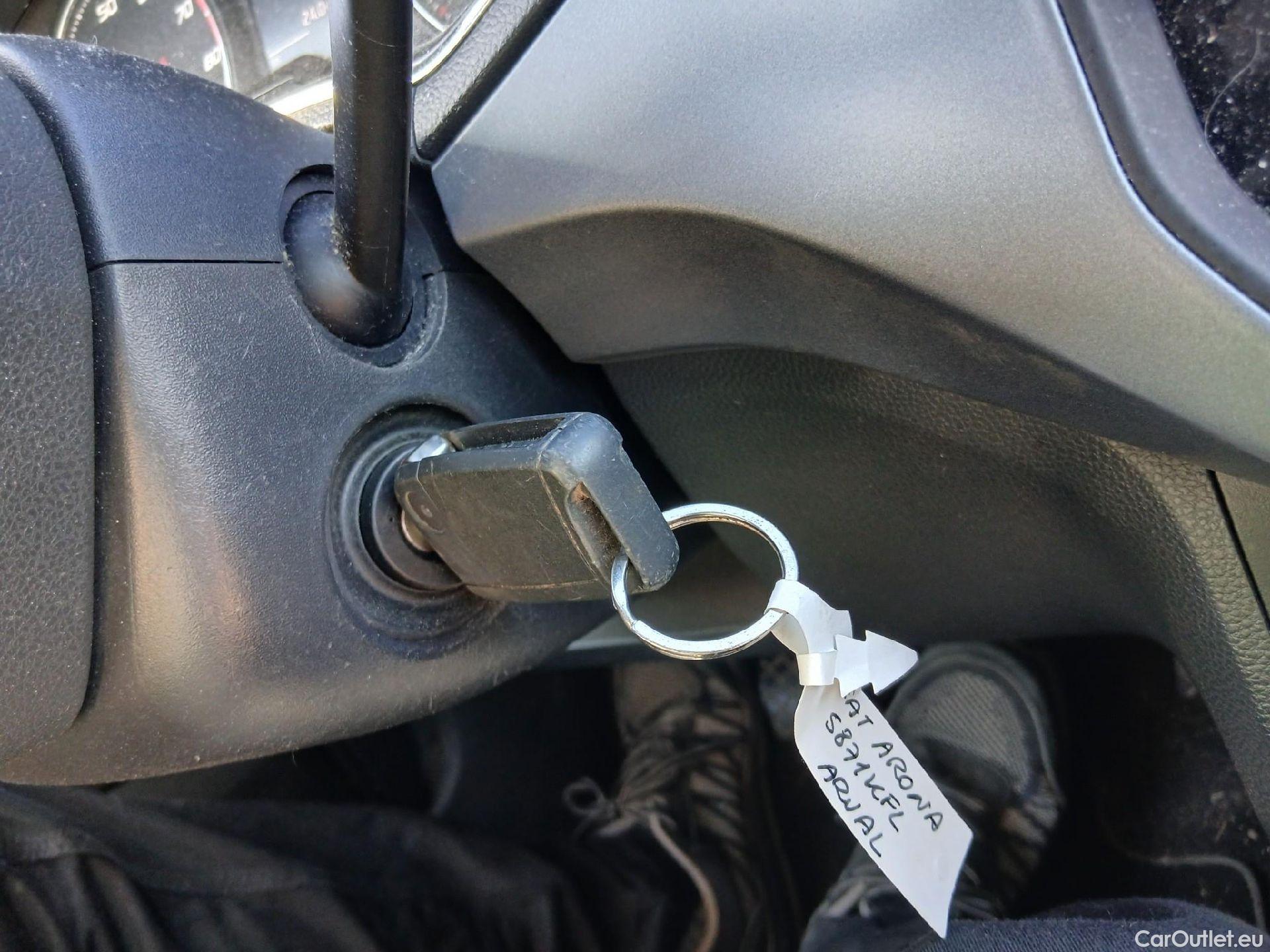  Seat  Arona  Style 1.0 TSI 95CV MT5 E6 #1