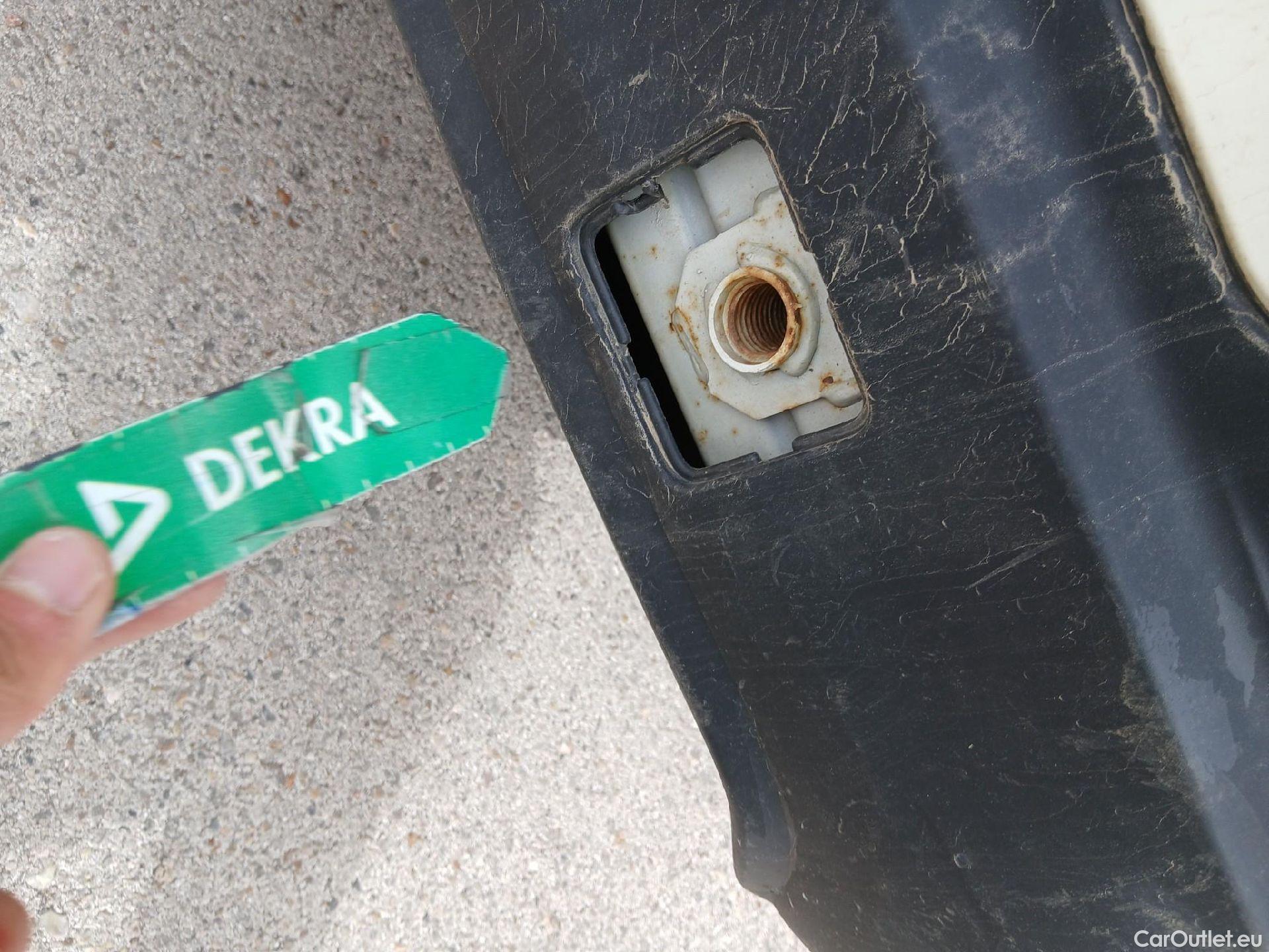  Nissan  Qashqai NISSAN  / 2017 / 5P / todoterreno DIG-T 103 kW (140 CV) E6D ACENTA #35