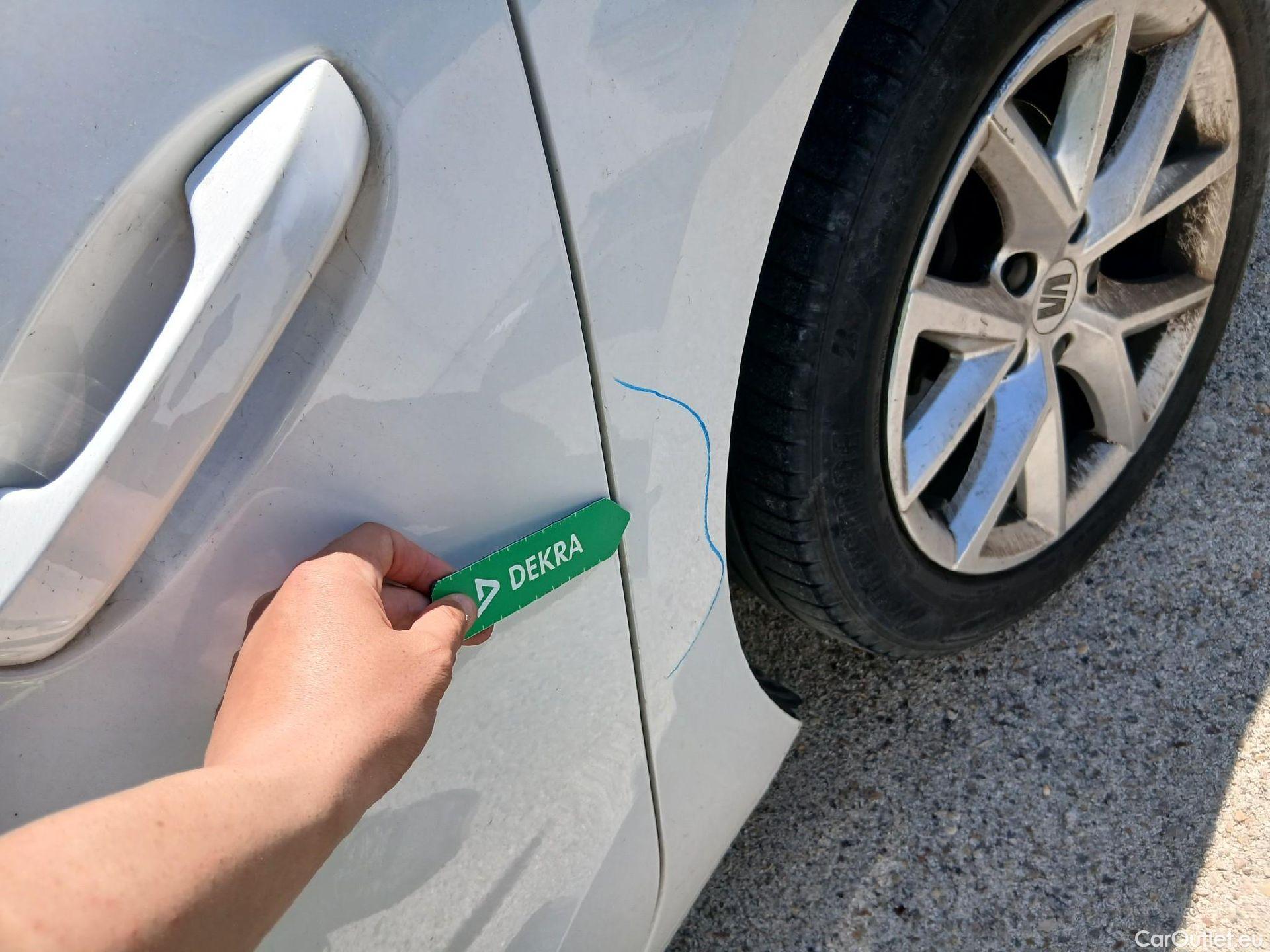  Seat  Leon SEAT Nuevo León / 2020 / 5P / familiar SP 1.0 TSI 81kW S&S Style XL(SP) #9