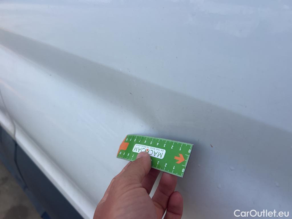  Ford  Transit FORD  / 2013 / 4P / furgón 350 96kW L2H2 Van Trend FWD #8