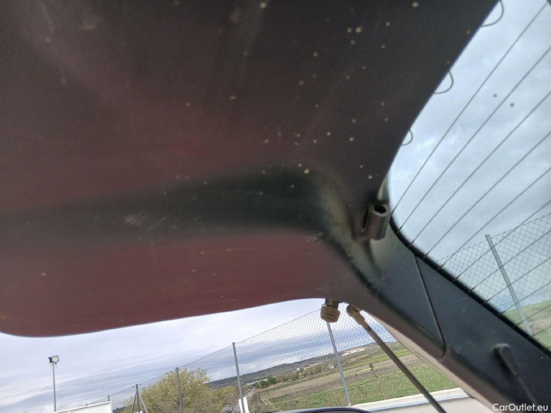  Nissan  Qashqai NISSAN  / 2017 / 5P / todoterreno DIG-T 103 kW (140 CV) E6D ACENTA #36