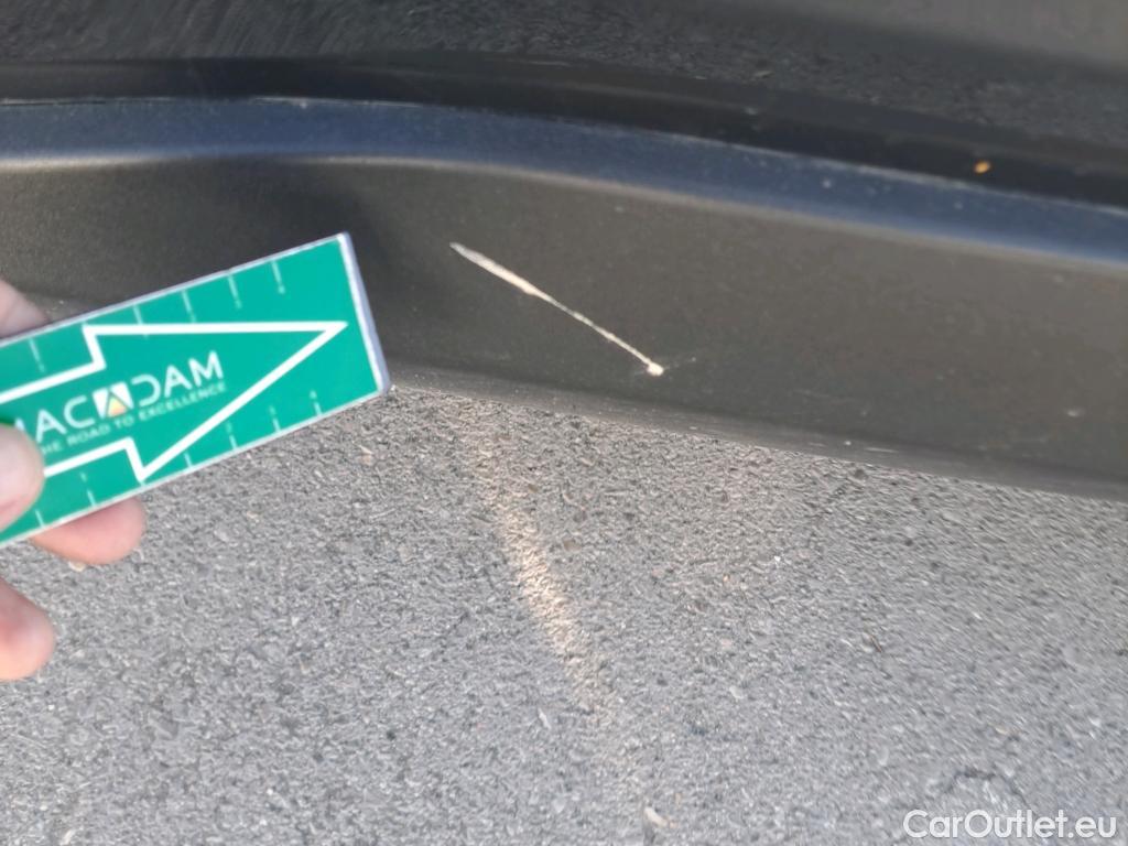  Toyota  RAV4 TOYOTA  / 2018 / 5P / todoterreno 2.5l 220H Advance #47