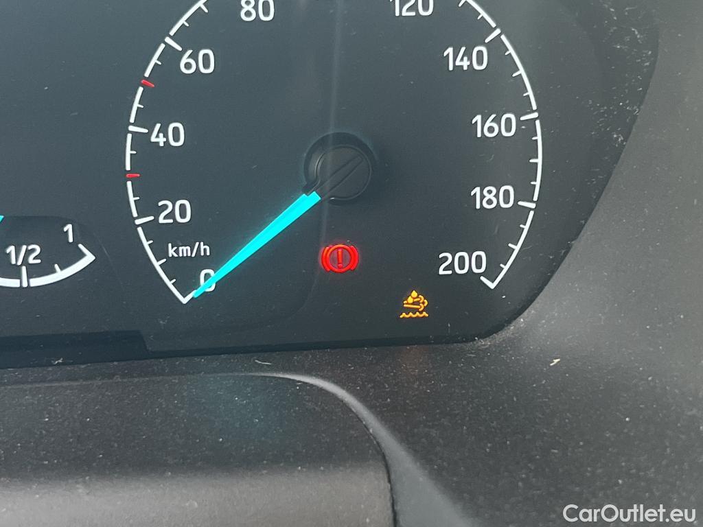  Ford  Transit FORD  / 2013 / 4P / furgón 350 96kW L2H2 Van Trend FWD #38