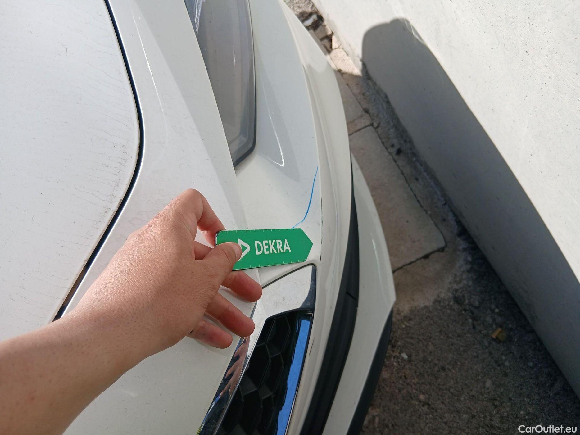  Seat  Leon SEAT Nuevo León / 2020 / 5P / familiar SP 1.0 TSI 81kW S&S Style XL(SP) #3