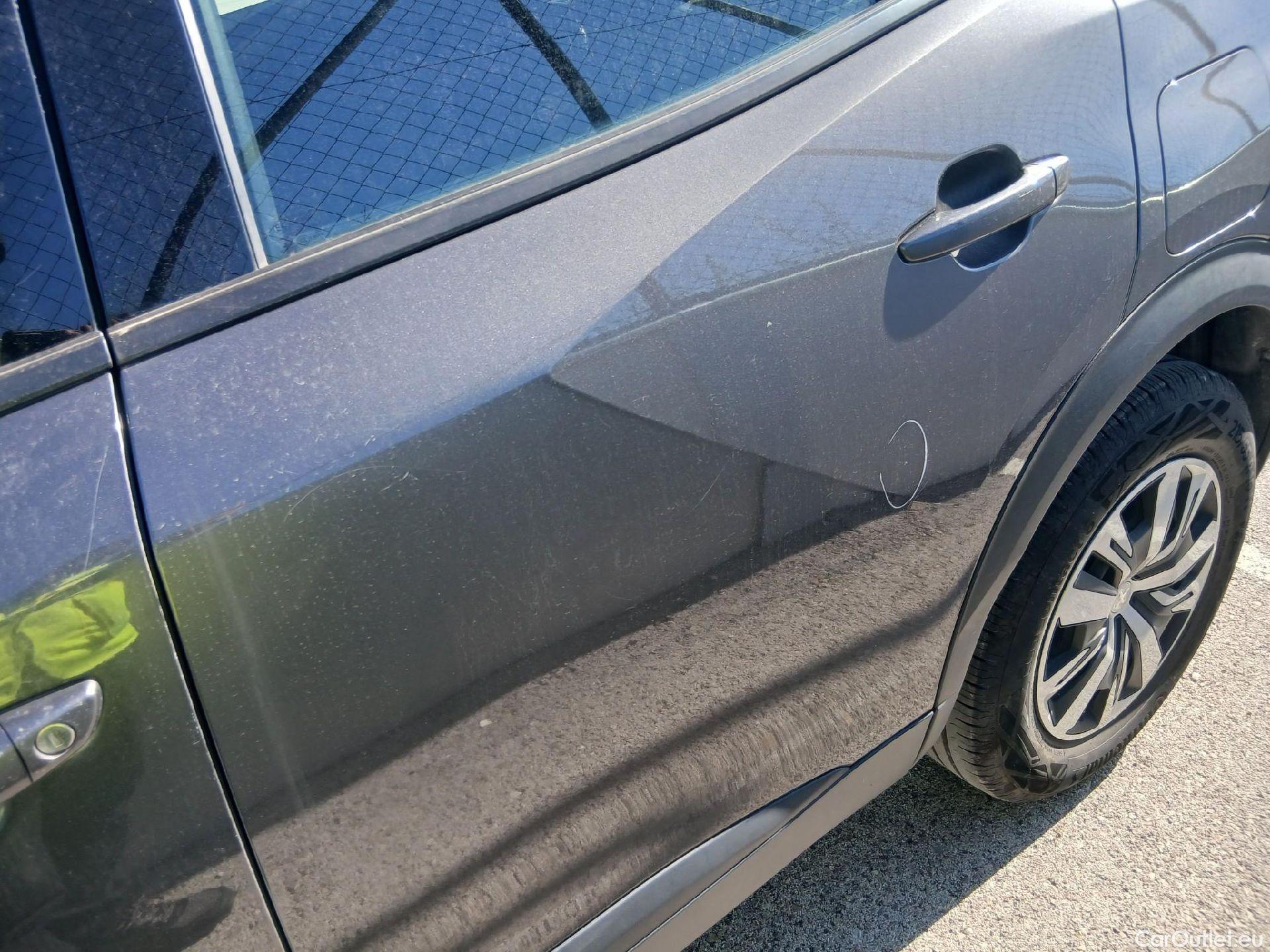  Peugeot  2008 PEUGEOT  / 2019 / 5P / todoterreno Active BlueHDI 81kW (110CV) #7