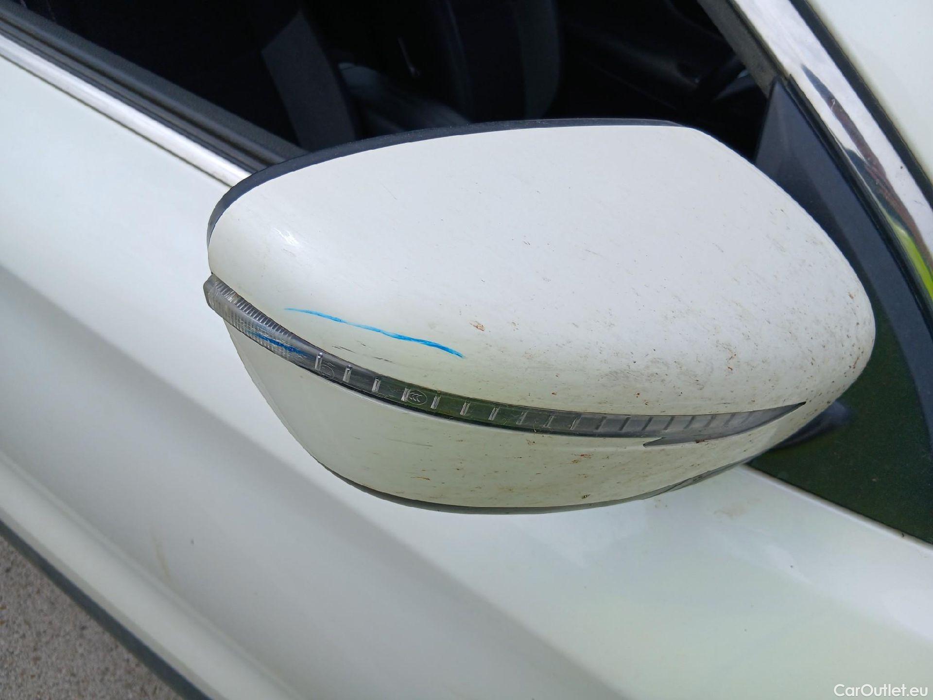  Nissan  Qashqai NISSAN  / 2017 / 5P / todoterreno DIG-T 103 kW (140 CV) E6D ACENTA #45