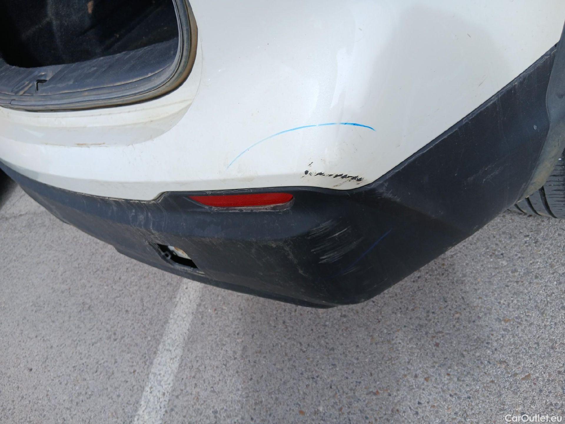  Nissan  Qashqai NISSAN  / 2017 / 5P / todoterreno DIG-T 103 kW (140 CV) E6D ACENTA #32