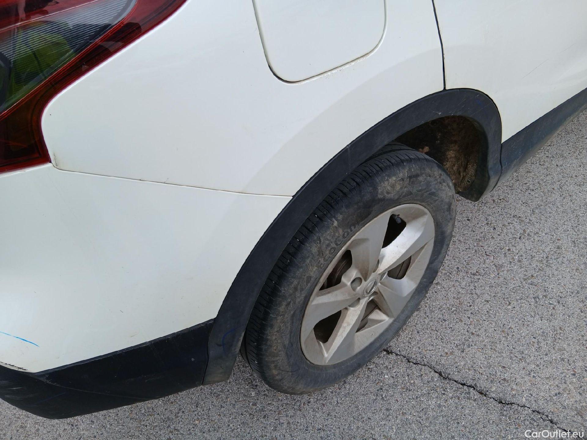  Nissan  Qashqai NISSAN  / 2017 / 5P / todoterreno DIG-T 103 kW (140 CV) E6D ACENTA #41