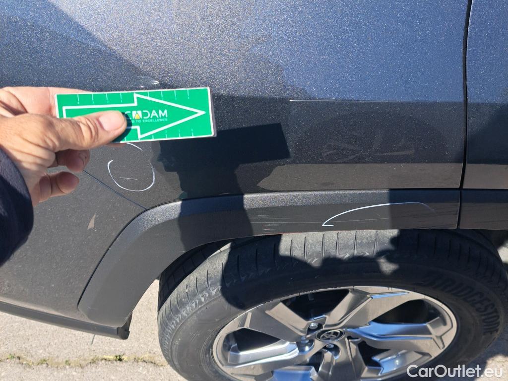  Toyota  RAV4 TOYOTA  / 2018 / 5P / todoterreno 2.5l 220H Advance #52