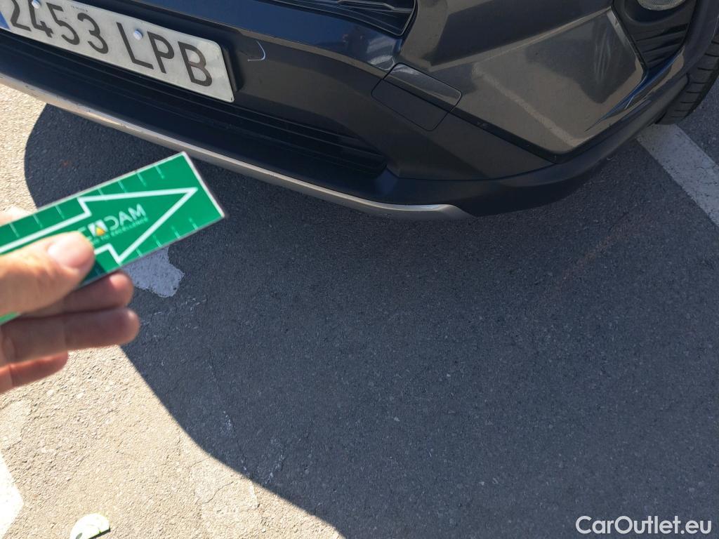  Toyota  RAV4 TOYOTA  / 2018 / 5P / todoterreno 2.5l 220H Advance #23