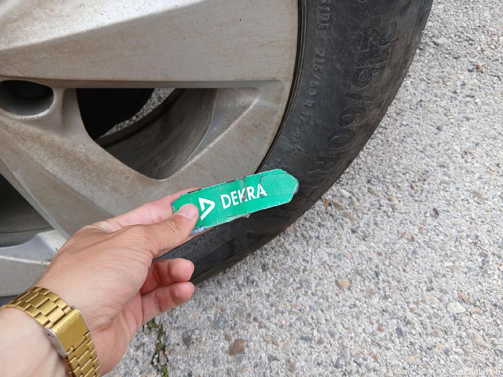  Nissan  Qashqai NISSAN  / 2017 / 5P / todoterreno DIG-T 103 kW (140 CV) E6D ACENTA #28