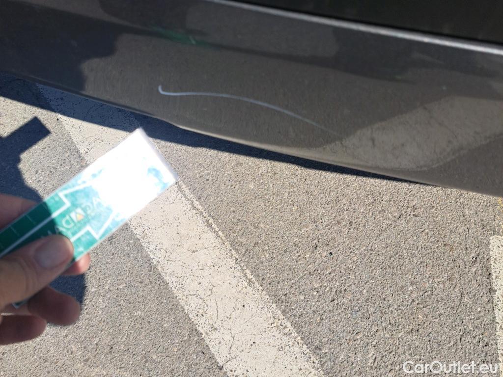  Toyota  RAV4 TOYOTA  / 2018 / 5P / todoterreno 2.5l 220H Advance #21