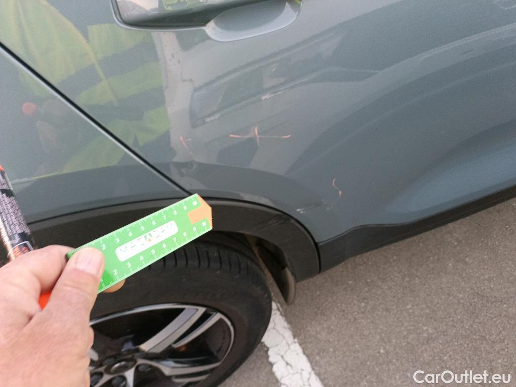  Volvo  XC 40 VOLVO XC40 / 2021 / 5P / todoterreno 2.0 B4 G AWD Plus Dark Auto #7