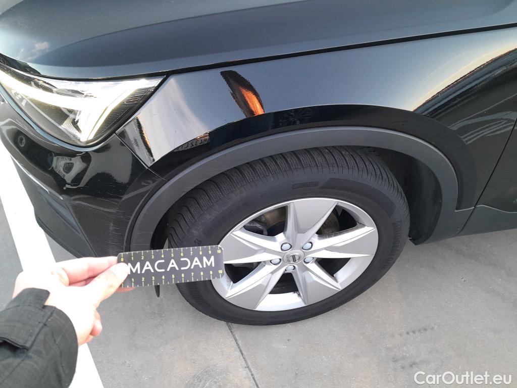  Volvo  XC 40 VOLVO XC40 / 2021 / 5P / todoterreno 2.0 B3 G Core Auto #24