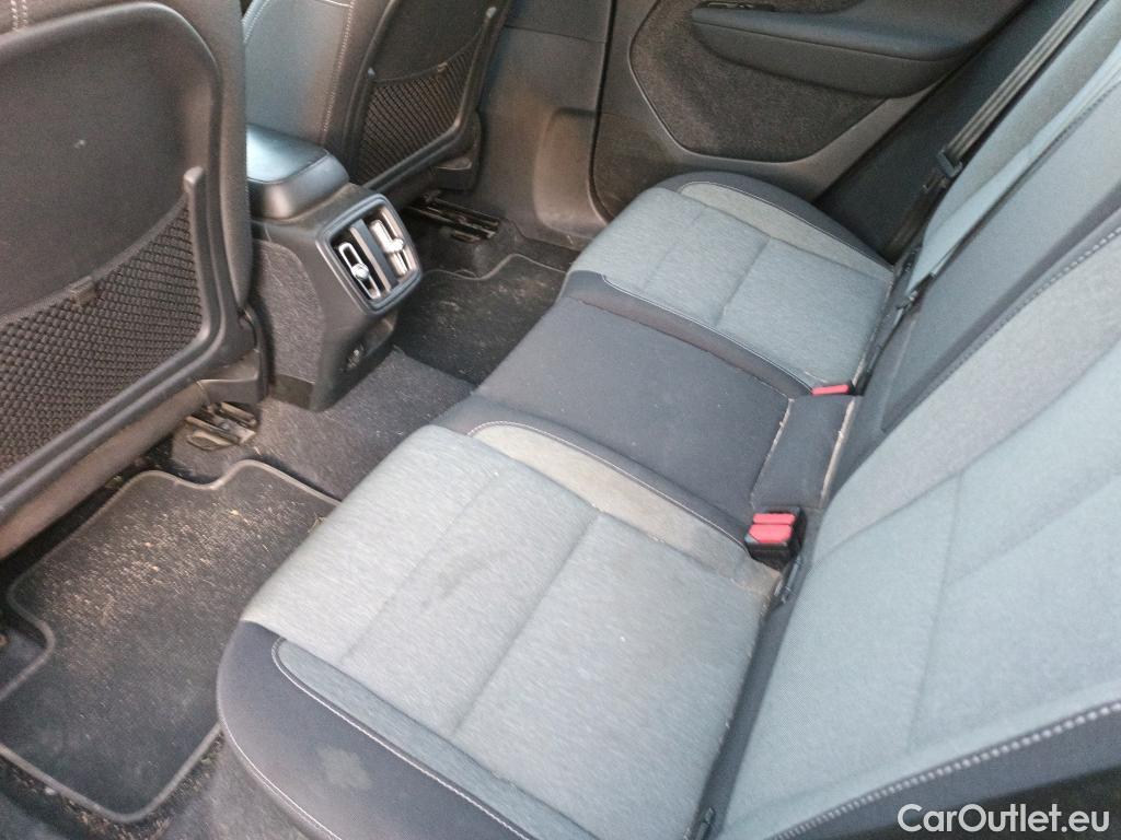  Volvo  XC 40 VOLVO XC40 / 2021 / 5P / todoterreno 2.0 B4 G AWD Plus Dark Auto #18