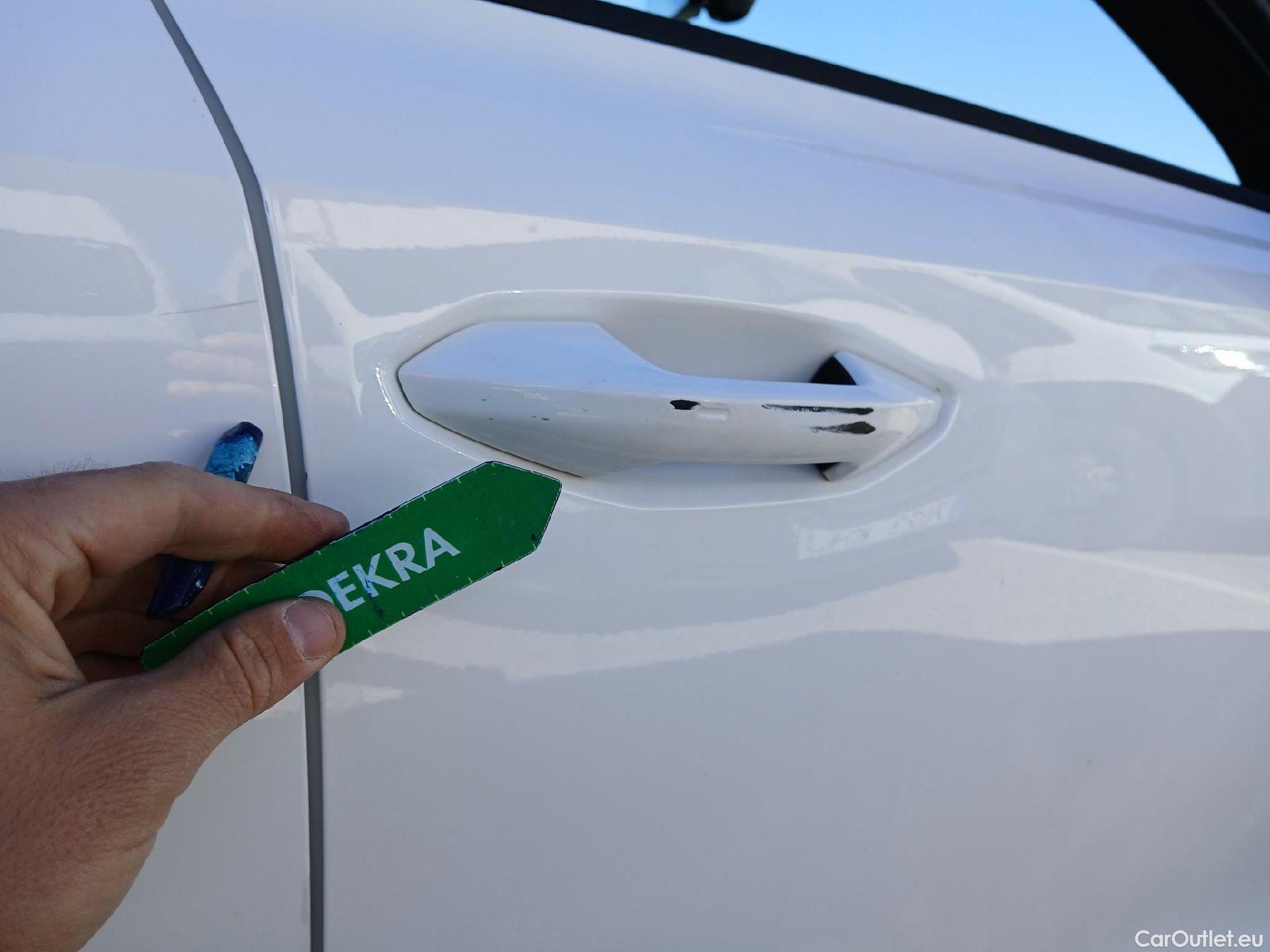  Audi  A3 AUDI  / 2020 / 5P / berlina con portón Sportback S line 30 TDI 85kW (116CV) #30