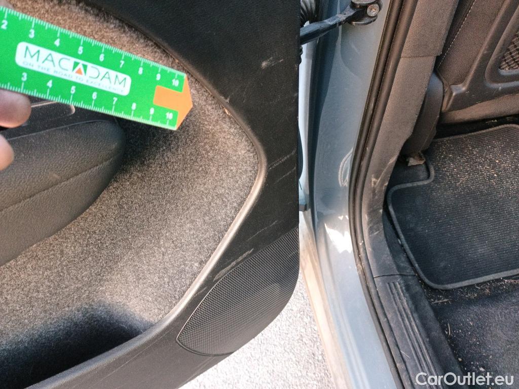  Volvo  XC 40 VOLVO XC40 / 2021 / 5P / todoterreno 2.0 B4 G AWD Plus Dark Auto #27