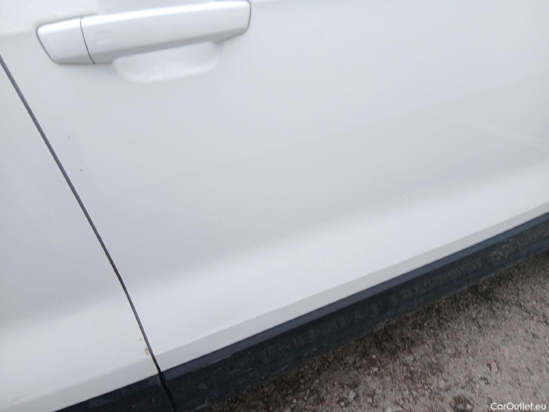  Audi  Q2 AUDI  / 2020 / 5P / todoterreno Advanced 30 TFSI 81kW (110CV) #28