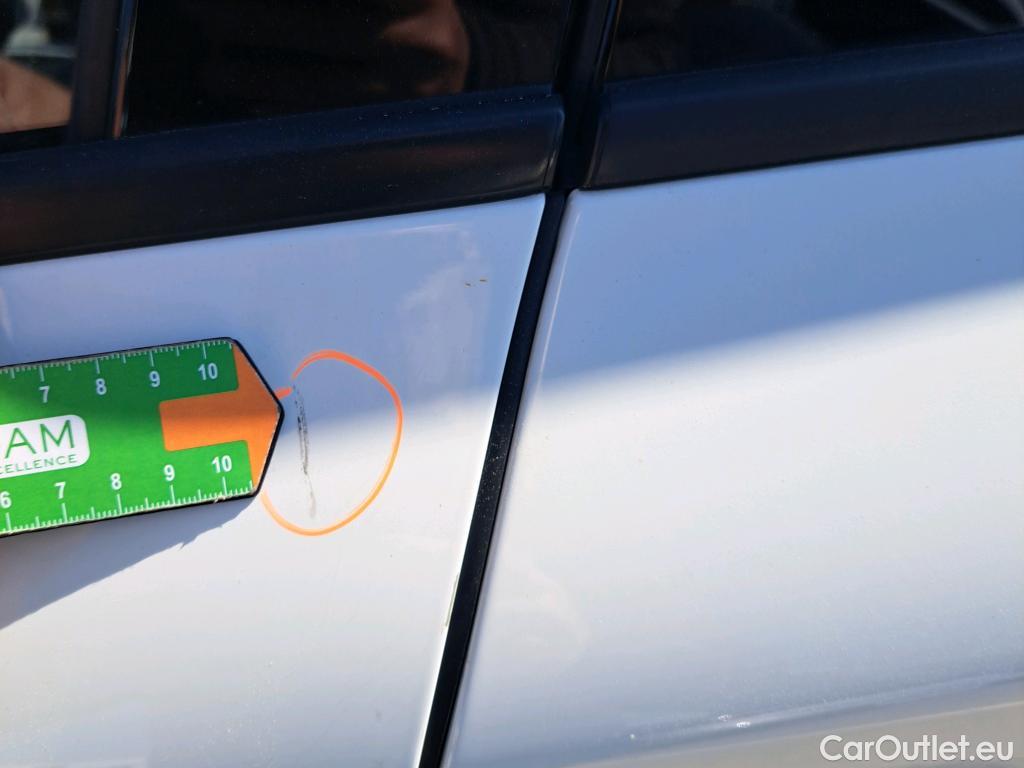  Bmw  X1 BMW  / 2019 / 5P / todoterreno sDrive18dA Business #4