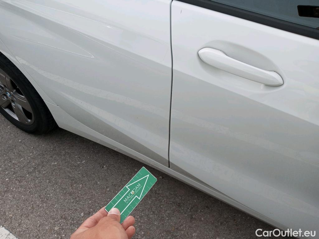  Bmw  Serie 1 BMW  / 2019 / 5P / berlina con portón 116d #16