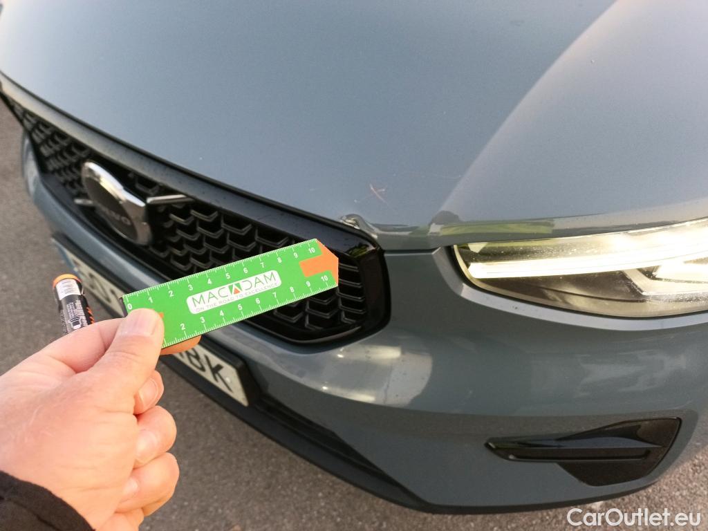  Volvo  XC 40 VOLVO XC40 / 2021 / 5P / todoterreno 2.0 B4 G AWD Plus Dark Auto #3