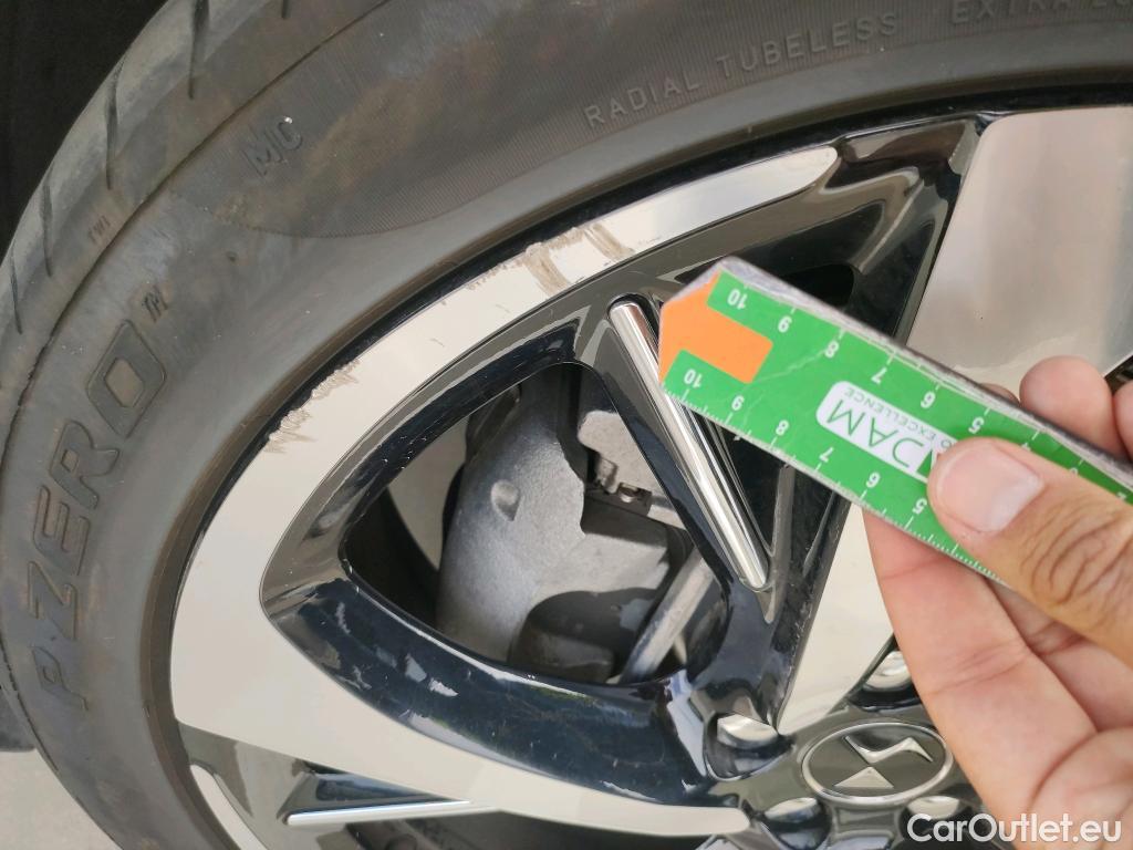  DS  DS7 DS DS 7 Crossback E-Tense / 2017 / 5P / todoterreno 1.6 E-Tense 225 GRAND CHIC Auto #8