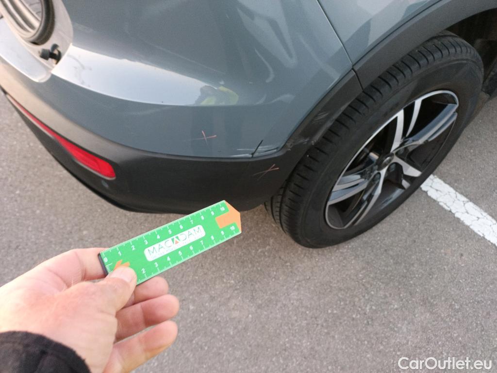  Volvo  XC 40 VOLVO XC40 / 2021 / 5P / todoterreno 2.0 B4 G AWD Plus Dark Auto #22