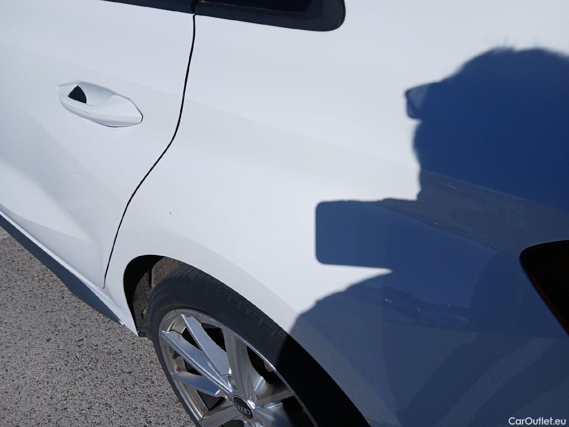  Audi  A3 AUDI  / 2020 / 5P / berlina con portón Sportback S line 30 TDI 85kW (116CV) #14