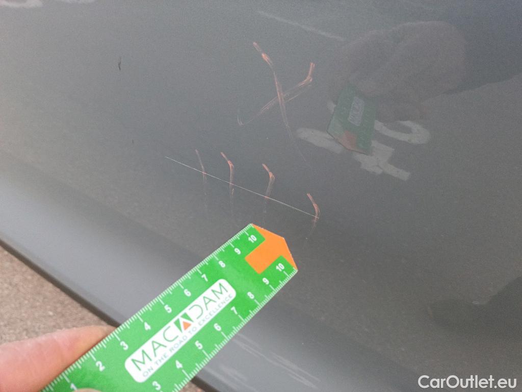  Volvo  XC 40 VOLVO XC40 / 2021 / 5P / todoterreno 2.0 B4 G AWD Plus Dark Auto #14