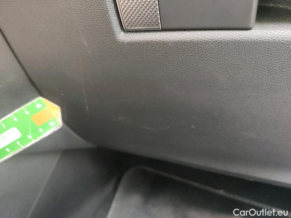  DS  DS7 DS DS 7 Crossback E-Tense / 2017 / 5P / todoterreno 1.6 E-Tense 225 GRAND CHIC Auto #20