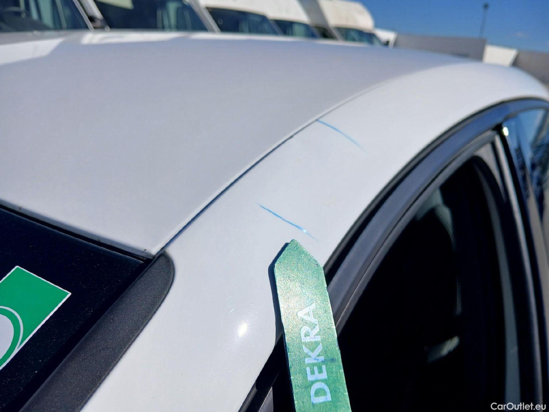  Audi  A3 AUDI  / 2020 / 5P / berlina con portón Sportback S line 30 TDI 85kW (116CV) #10