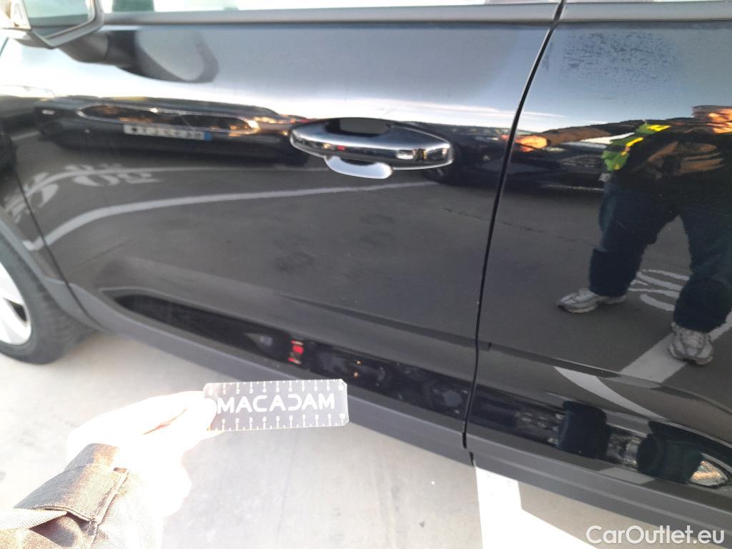  Volvo  XC 40 VOLVO XC40 / 2021 / 5P / todoterreno 2.0 B3 G Core Auto #8