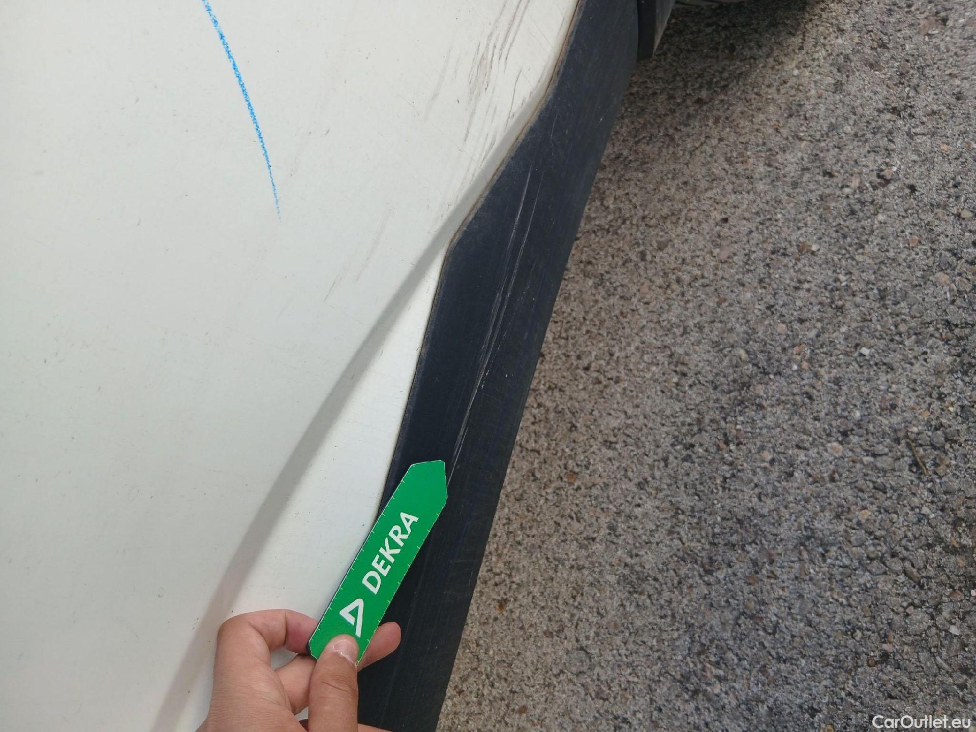  Nissan  Qashqai NISSAN  / 2021 / 5P / todoterreno DIG-T 103kW (140CV) mHEV 4x2 Acenta #17