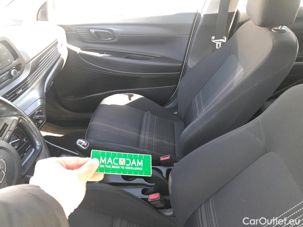  Hyundai  i20 HYUNDAI  / 2020 / 5P / berlina con portón 1.0 TGDI 74kW (100CV) 48V Essence #19