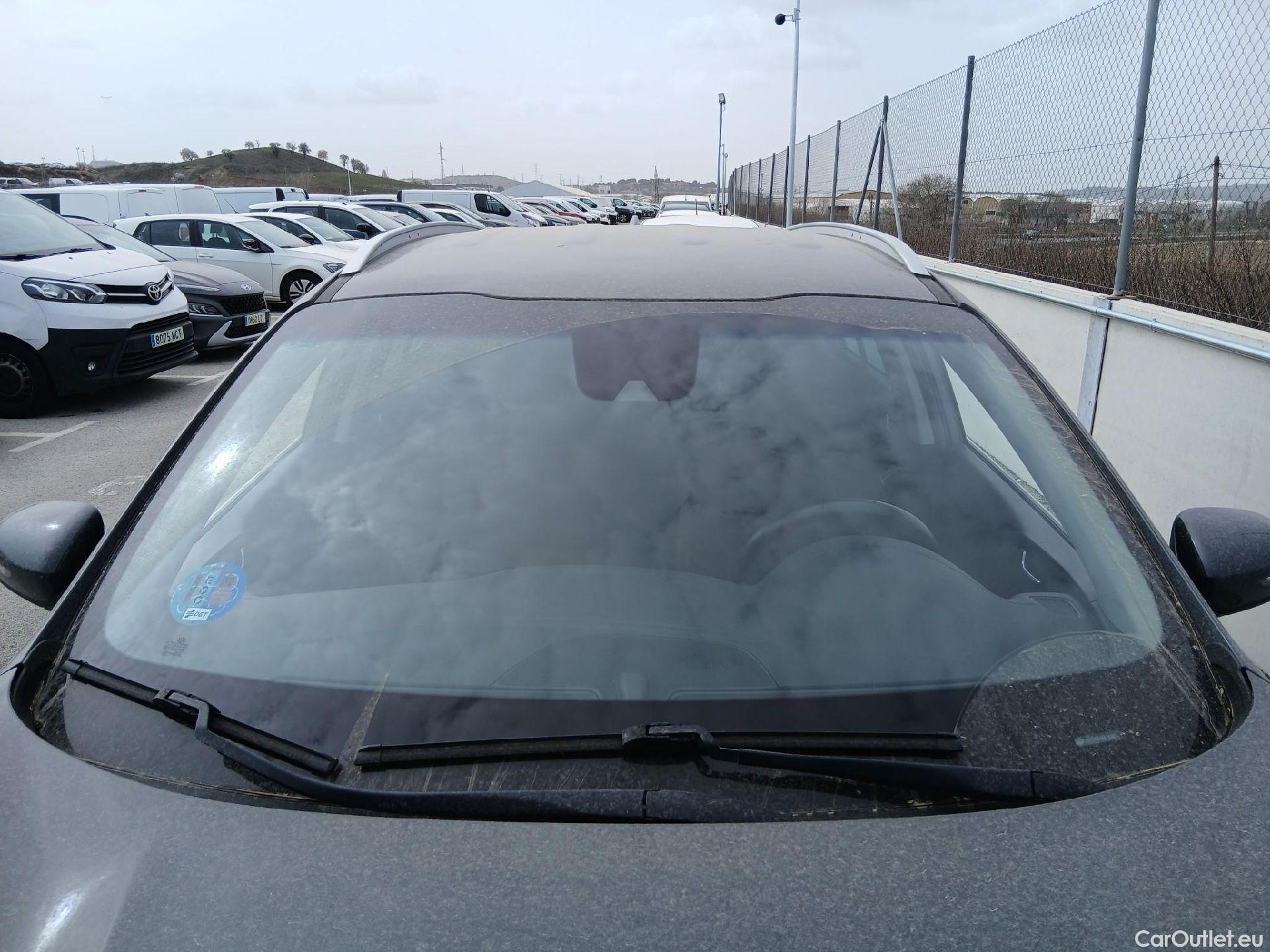  KIA  Sportage KIA  / 2018 / 5P / todoterreno 1.6 MHEV Drive Plus 100kW (136CV) 4x2 #1