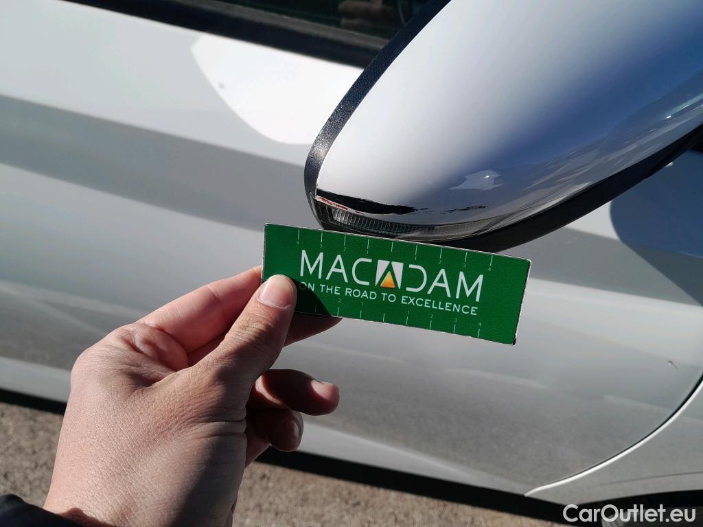  Hyundai  i20 HYUNDAI  / 2020 / 5P / berlina con portón 1.0 TGDI 74kW (100CV) 48V Essence #37