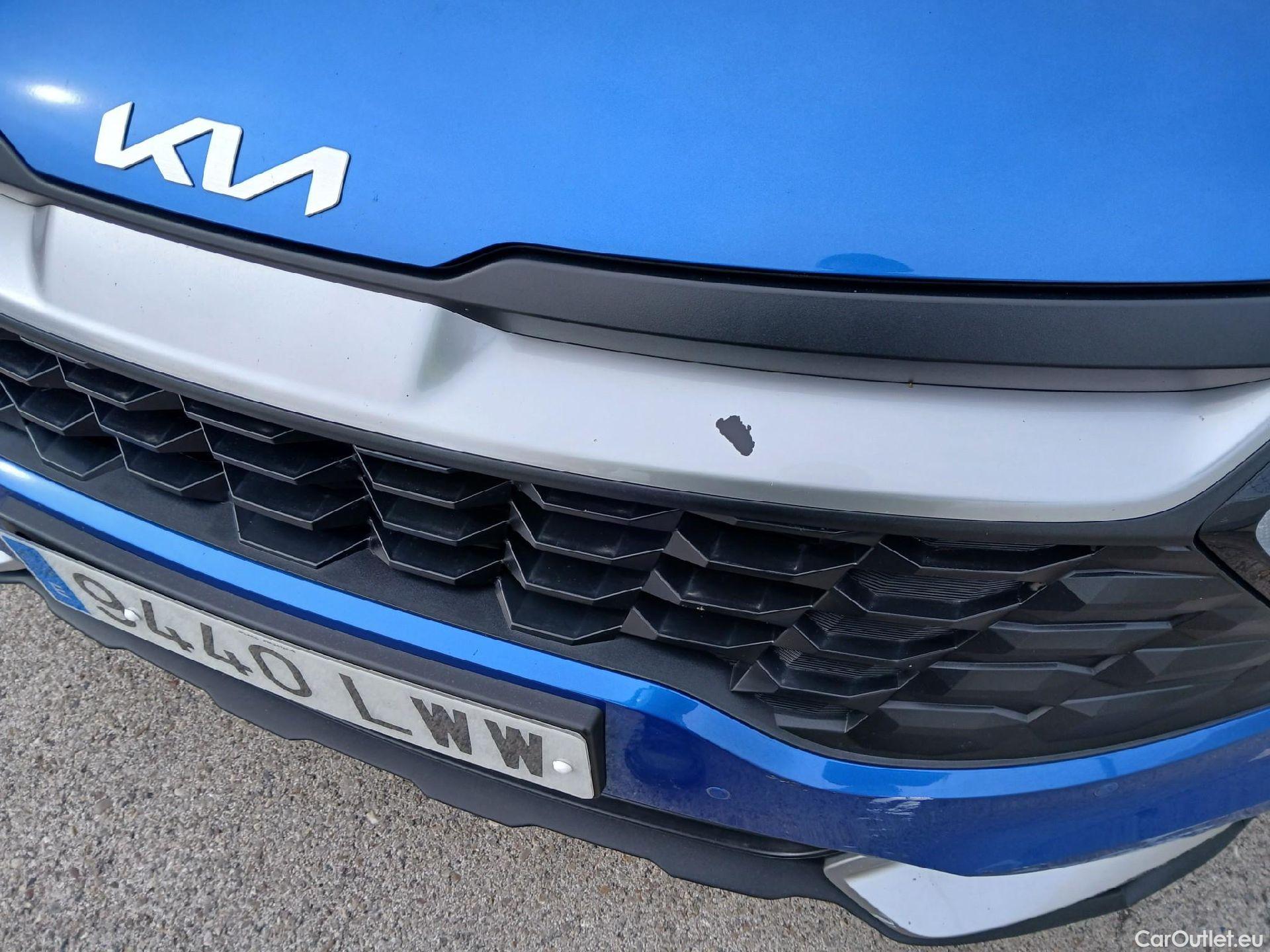  KIA  Sportage KIA  / 2022 / 5P / todoterreno 1.6 T-GDi HEV 171kW (230CV) Drive 4X2 #16