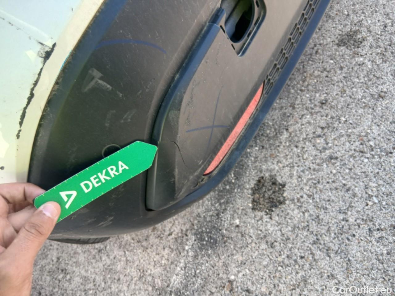  Nissan  Qashqai NISSAN  / 2021 / 5P / todoterreno DIG-T 103kW (140CV) mHEV 4x2 Acenta #29