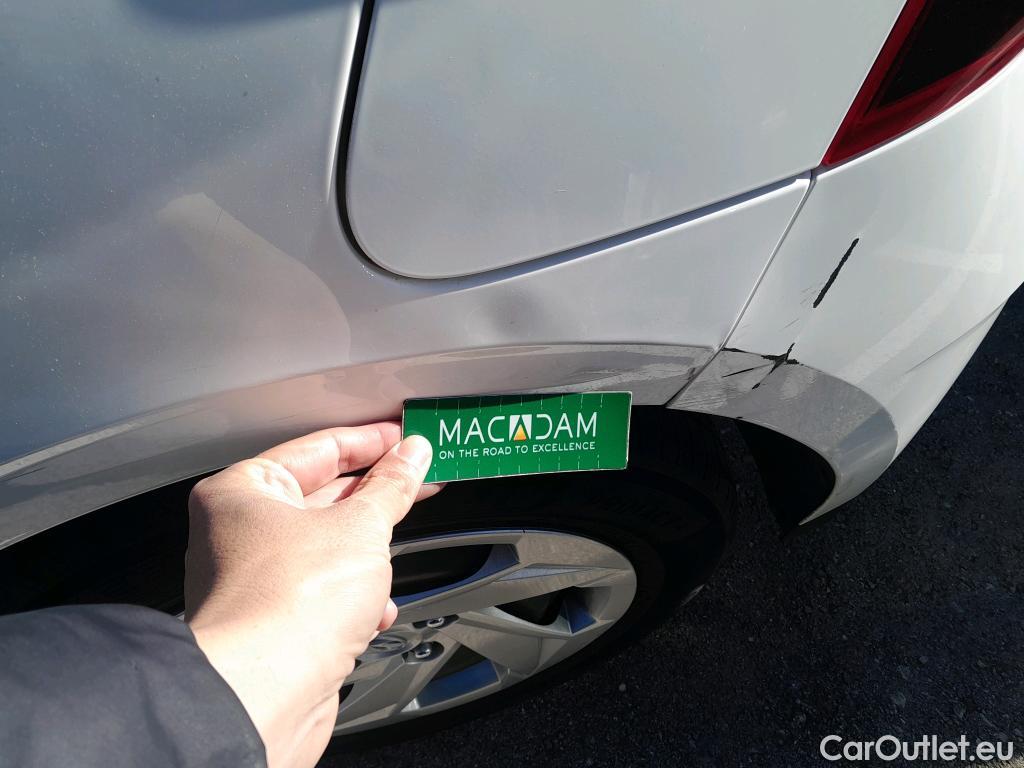  Hyundai  i20 HYUNDAI  / 2020 / 5P / berlina con portón 1.0 TGDI 74kW (100CV) 48V Essence #18