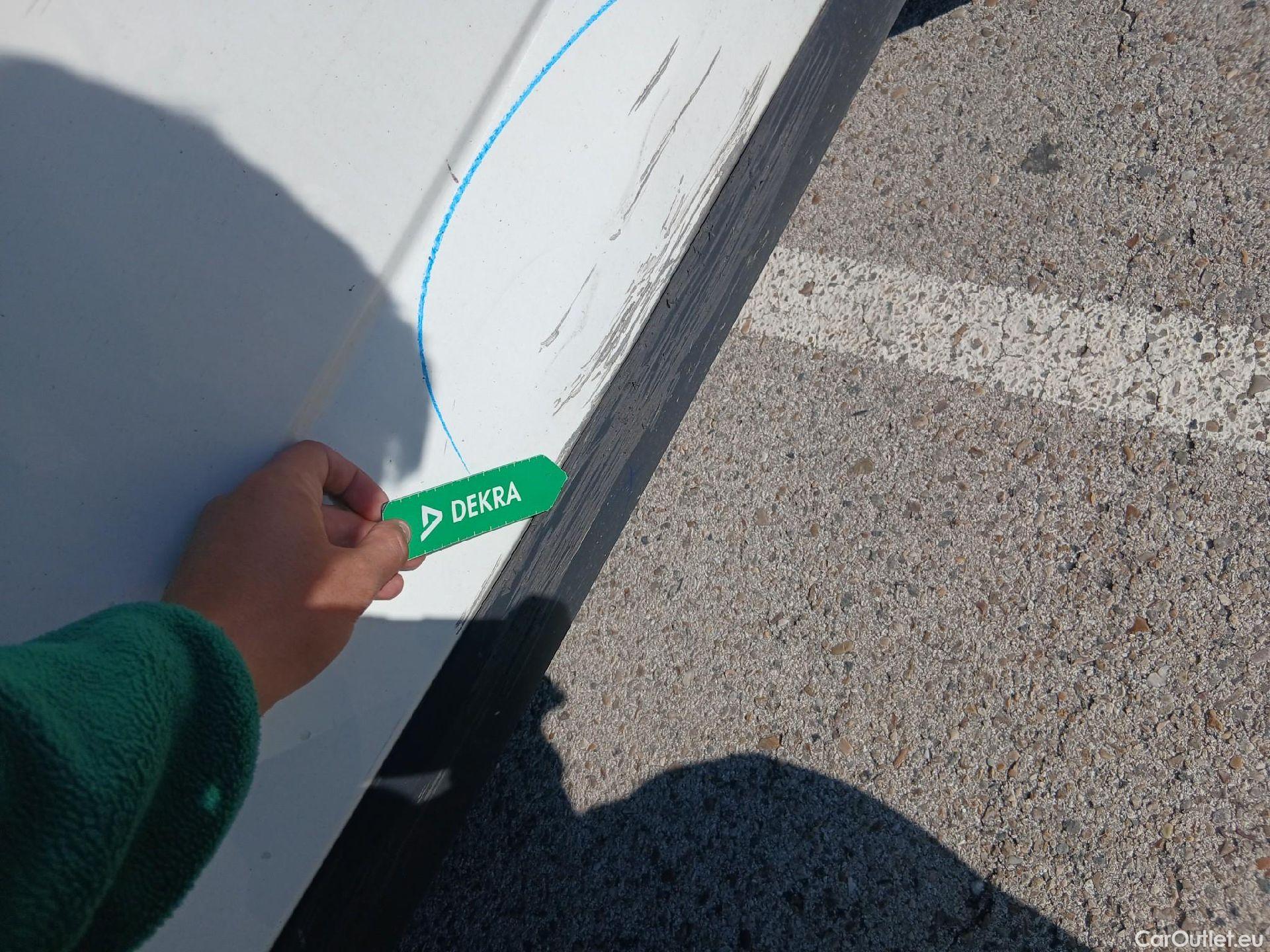  Nissan  Qashqai NISSAN  / 2021 / 5P / todoterreno DIG-T 103kW (140CV) mHEV 4x2 Acenta #43