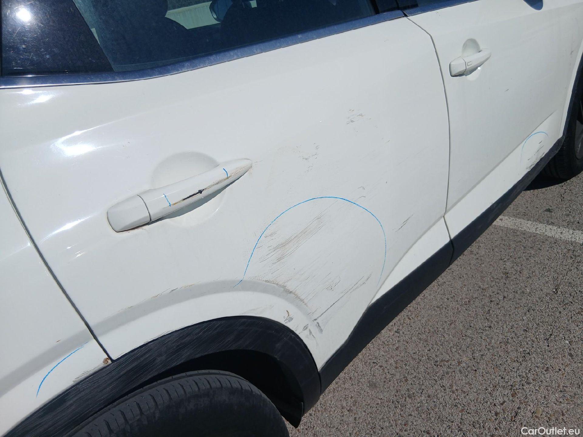  Nissan  Qashqai NISSAN  / 2021 / 5P / todoterreno DIG-T 103kW (140CV) mHEV 4x2 Acenta #38