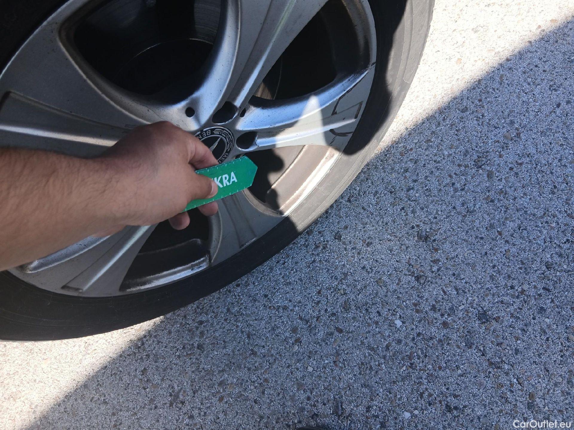  Mercedes  G-Klasee MERCEDES-BENZ Clase GLC / 2015 / 5P / todoterreno GLC 220 d 4MATIC #38