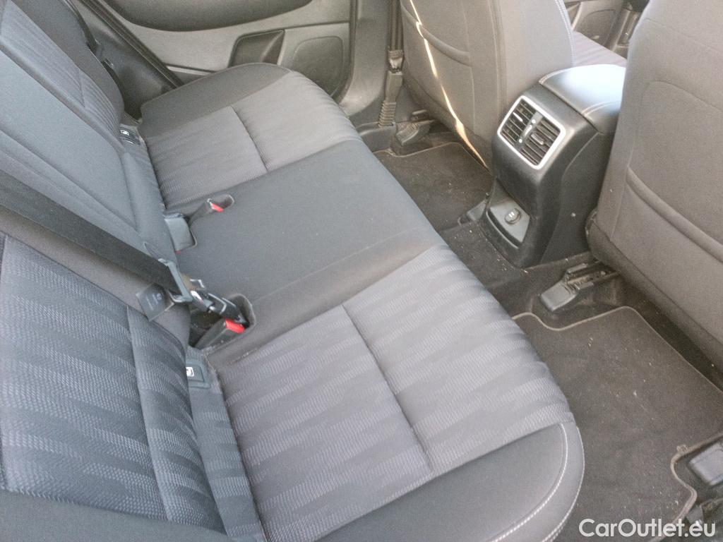  KIA  Sportage KIA  / 2018 / 5P / todoterreno 1.6 MHEV Business 85kW (115CV) 4x2 #23