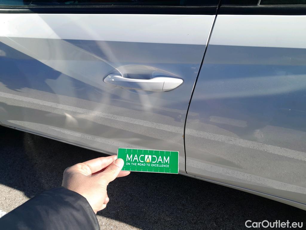  Hyundai  i20 HYUNDAI  / 2020 / 5P / berlina con portón 1.0 TGDI 74kW (100CV) 48V Essence #15